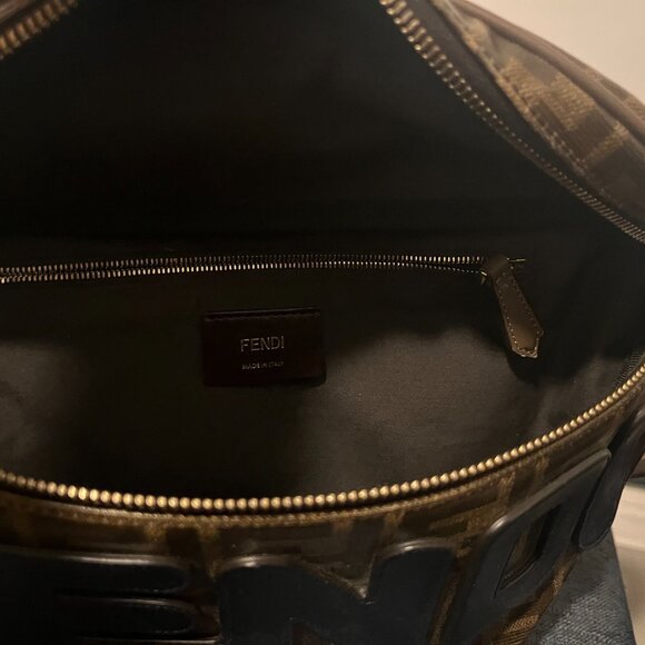 Fendi x FILA red, blue and brown collab - Picture 2 of 7